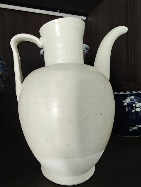 古玩陶瓷壺拍賣(mài),當(dāng)前價(jià)格13000元