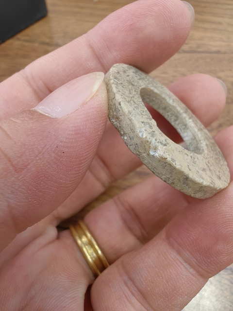 古玩玉器地方料玉環真品鑒賞圖