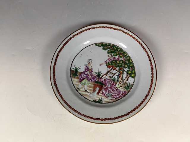 古玩陶瓷清乾隆西洋人物紋琺瑯彩賞盤真品鑒賞圖
