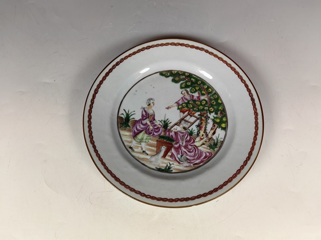 古玩陶瓷清乾隆西洋人物紋琺瑯彩賞盤真品鑒賞圖