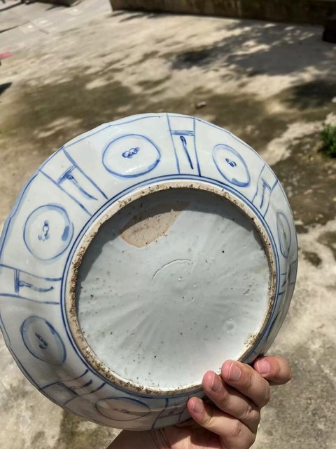 古玩陶瓷克拉克青花盤真品鑒賞圖