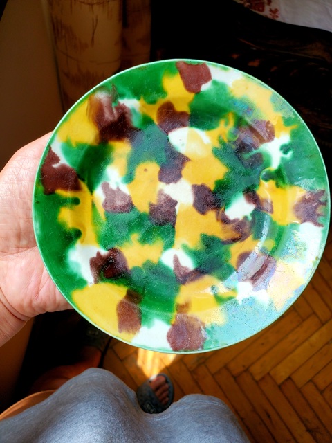 古玩陶瓷虎皮三彩折沿盤真品鑒賞圖