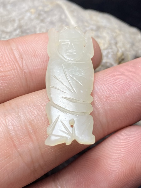 古玩玉器和田玉雕“人物花片”真品鑒賞圖