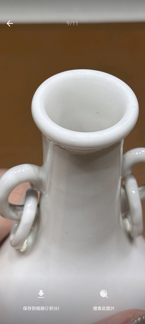 古玩陶瓷德化白瓷暗刻雙耳瓶真品鑒賞圖