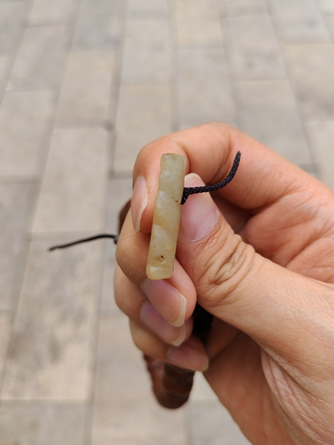 古玩玉器和田玉童子帽花真品鑒賞圖