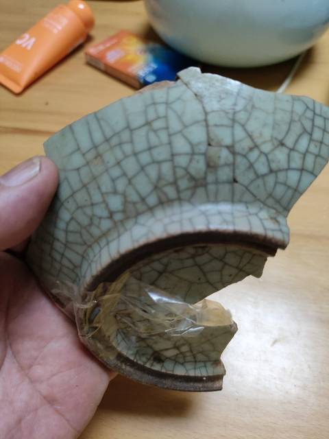 古玩陶瓷館藏級明代精品哥窯標本拍賣，當前價格880元