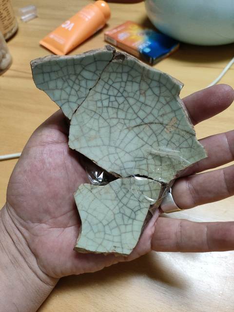 古玩陶瓷館藏級明代精品哥窯標本拍賣，當前價格880元