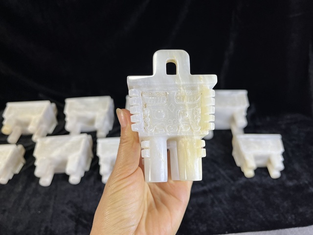 古玩玉器玉鼎真品鑒賞圖
