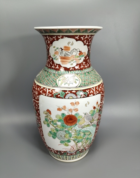 古玩陶瓷清末-五彩開光花鳥紋撇口瓶拍賣，當(dāng)前價(jià)格4569元