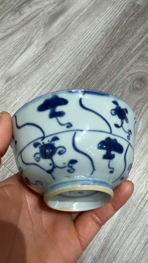 古玩陶瓷清 雍正如意靈芝紋壓手杯拍賣，當前價格2000元