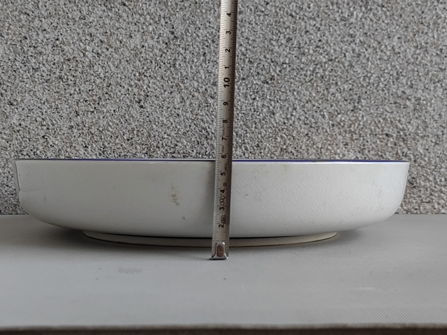 古玩陶瓷山水紋青花盤真品鑒賞圖
