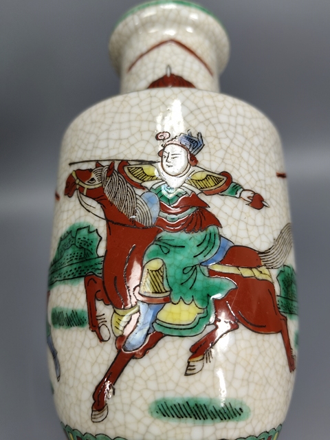 古玩陶瓷哥釉五彩刀馬人物戰將紋棒槌瓶真品鑒賞圖