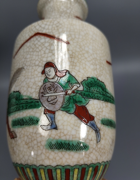 古玩陶瓷哥釉五彩刀馬人物戰將紋棒槌瓶真品鑒賞圖