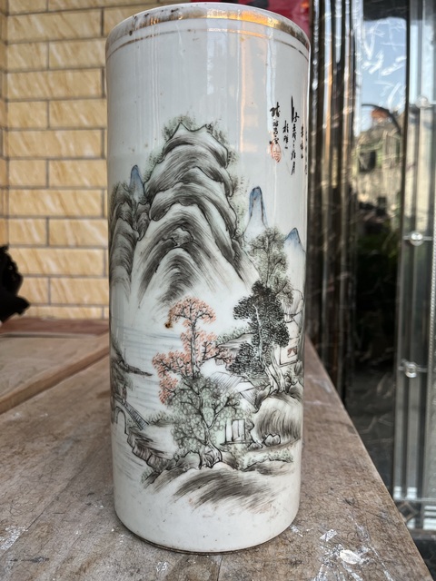 古玩陶瓷山水紋帽筒真品鑒賞圖