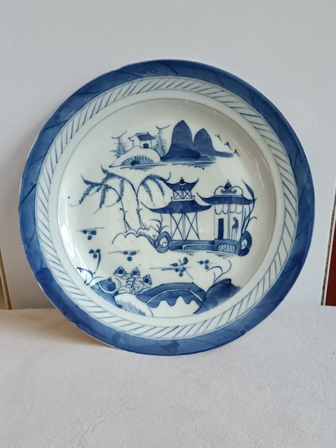 古玩陶瓷青花山水紋盤拍賣，當前價格530元
