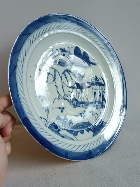 古玩陶瓷青花山水紋盤拍賣，當前價格530元