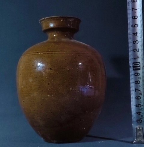 古玩陶瓷兩晉時期盤口瓶拍賣,當前價格1800元