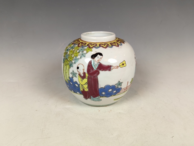 古玩陶瓷民國仕女嬰戲粉彩罐真品鑒賞圖