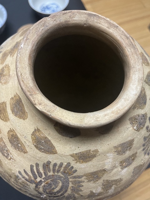 古玩陶瓷白地黑花紋罐真品鑒賞圖