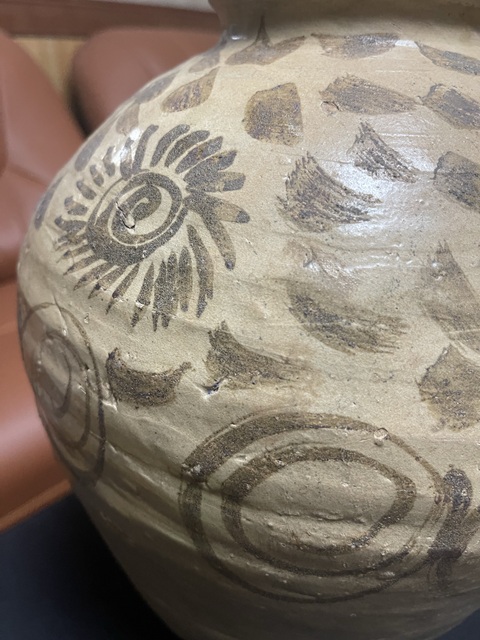 古玩陶瓷白地黑花紋罐真品鑒賞圖