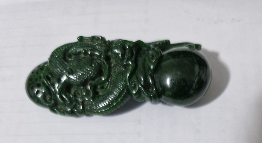 古玩玉器翡翠龍雕件真品鑒賞圖