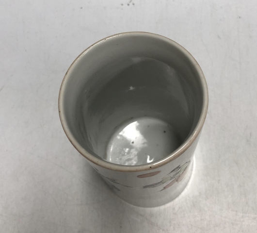 古玩陶瓷清晚·粉彩人物紋筆筒拍賣，當前價格1999元