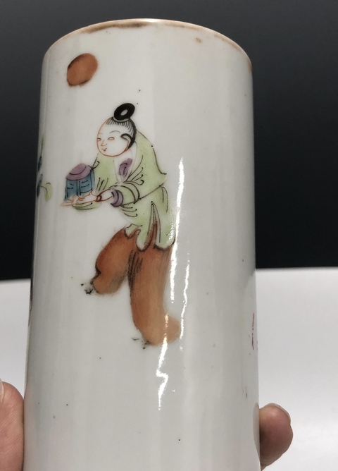 古玩陶瓷清晚·粉彩人物紋筆筒拍賣，當前價格1999元