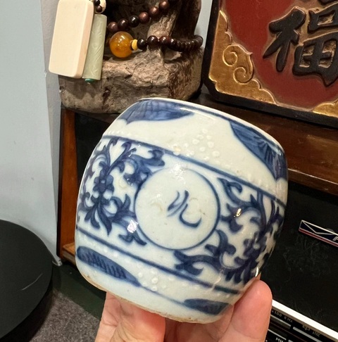 古玩陶瓷青花花卉紋燭臺真品鑒賞圖