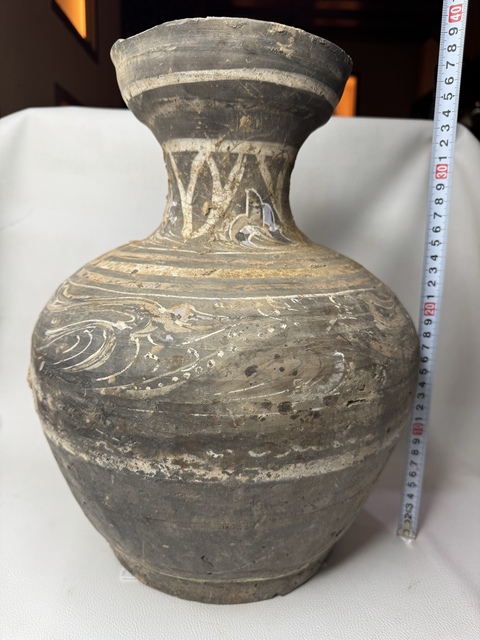 古玩陶瓷漢·云氣紋陶瓶真品鑒賞圖