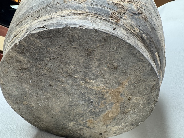 古玩陶瓷漢·云氣紋陶瓶真品鑒賞圖