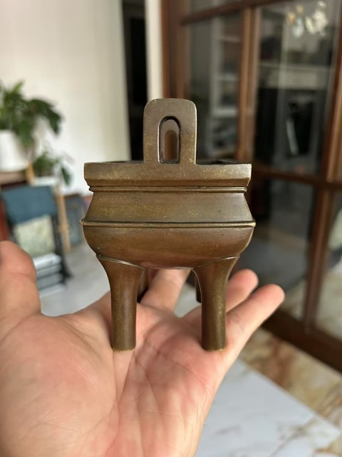 古玩銅器爐子真品鑒賞圖