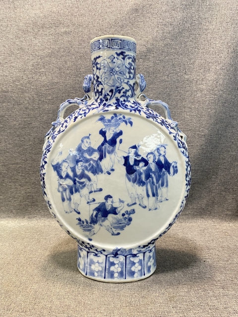 古玩陶瓷青花人物故事紋抱月瓶真品鑒賞圖