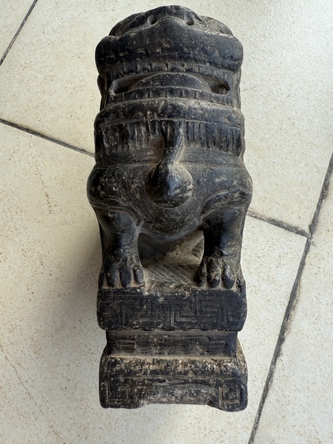 古玩雜項(xiàng)石雕獅子擺件真品鑒賞圖
