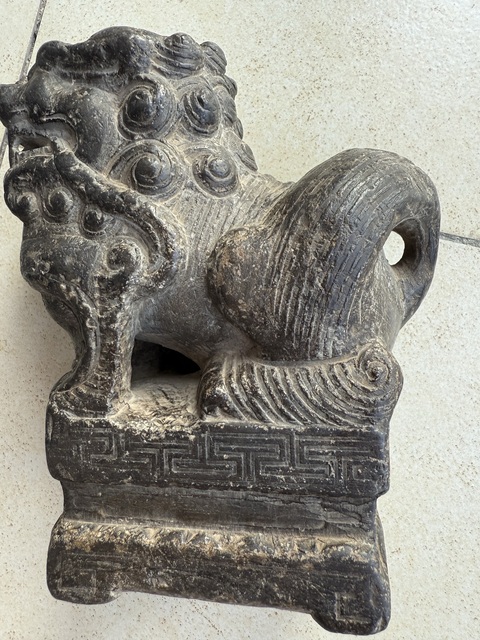 古玩雜項(xiàng)石雕獅子擺件真品鑒賞圖