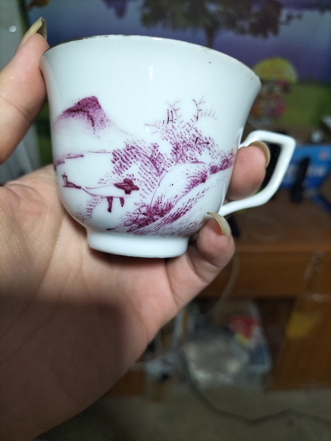 古玩陶瓷民國胭脂紅山水杯真品鑒賞圖