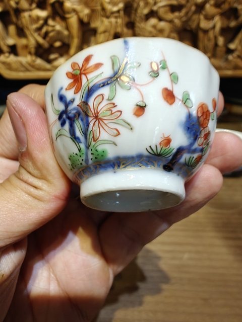 古玩陶瓷青花五彩花卉紋杯碟真品鑒賞圖
