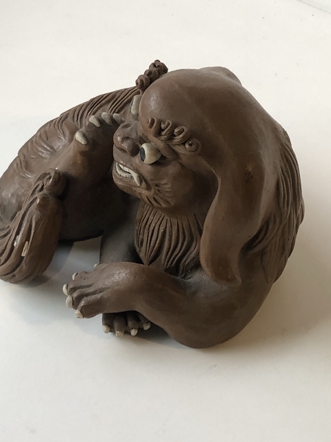 古玩陶瓷紫砂獅子擺件真品鑒賞圖