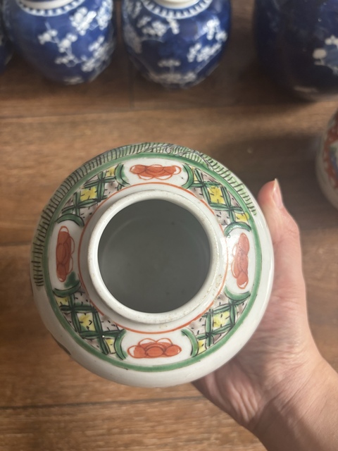 古玩陶瓷五彩西廂記紋茶葉罐拍賣,當(dāng)前價(jià)格1188元