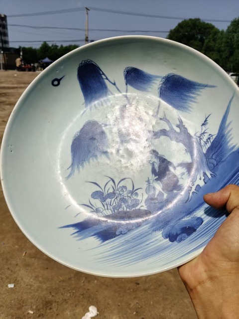 古玩陶瓷周敦頤愛蓮圖青花盤真品鑒賞圖