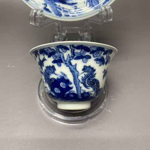 古玩陶瓷清晚期·【五倫圖】青花杯碟拍賣(mài),當(dāng)前價(jià)格4260元