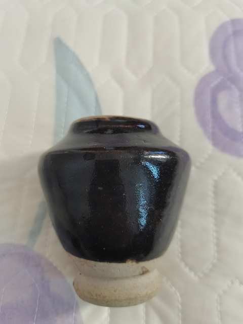古玩陶瓷黑釉蓋罐真品鑒賞圖
