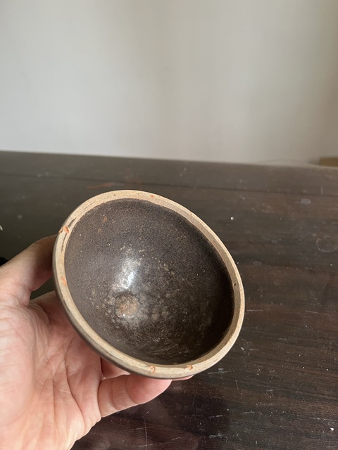 古玩陶瓷褐釉盞真品鑒賞圖