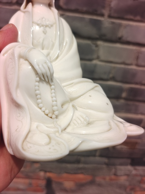 古玩陶瓷近現(xiàn)代德化窯觀音真品鑒賞圖