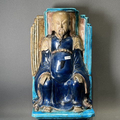 古玩陶瓷明晚期 景德鎮仿琺華真武大帝塑像真品鑒賞圖