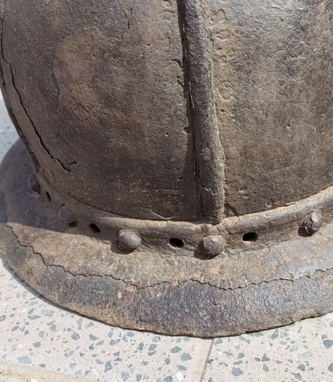 古玩雜項盔真品鑒賞圖