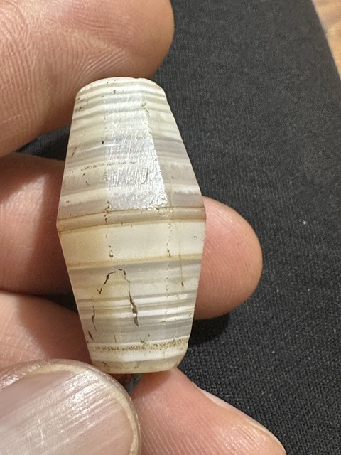 古玩玉器纏絲瑪瑙多愣珠拍賣,當(dāng)前價(jià)格3000元