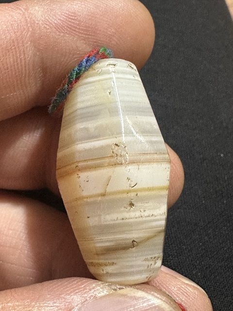 古玩玉器纏絲瑪瑙多愣珠拍賣,當(dāng)前價(jià)格3000元
