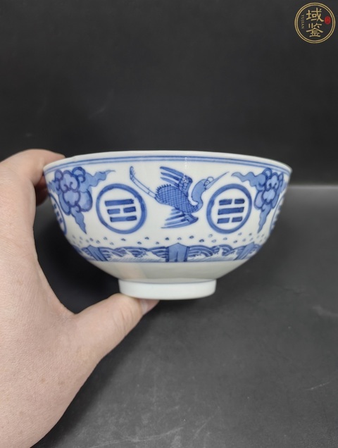 古玩陶瓷光緒·青花云鶴八卦紋碗 真品鑒賞圖