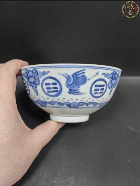 古玩陶瓷光緒·青花云鶴八卦紋碗 真品鑒賞圖