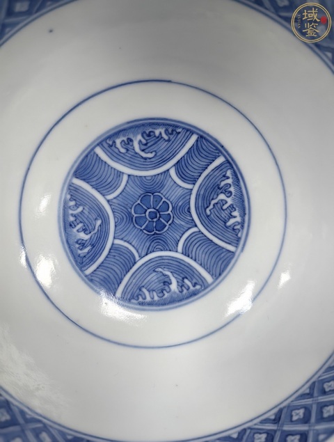 古玩陶瓷光緒·青花云鶴八卦紋碗 真品鑒賞圖